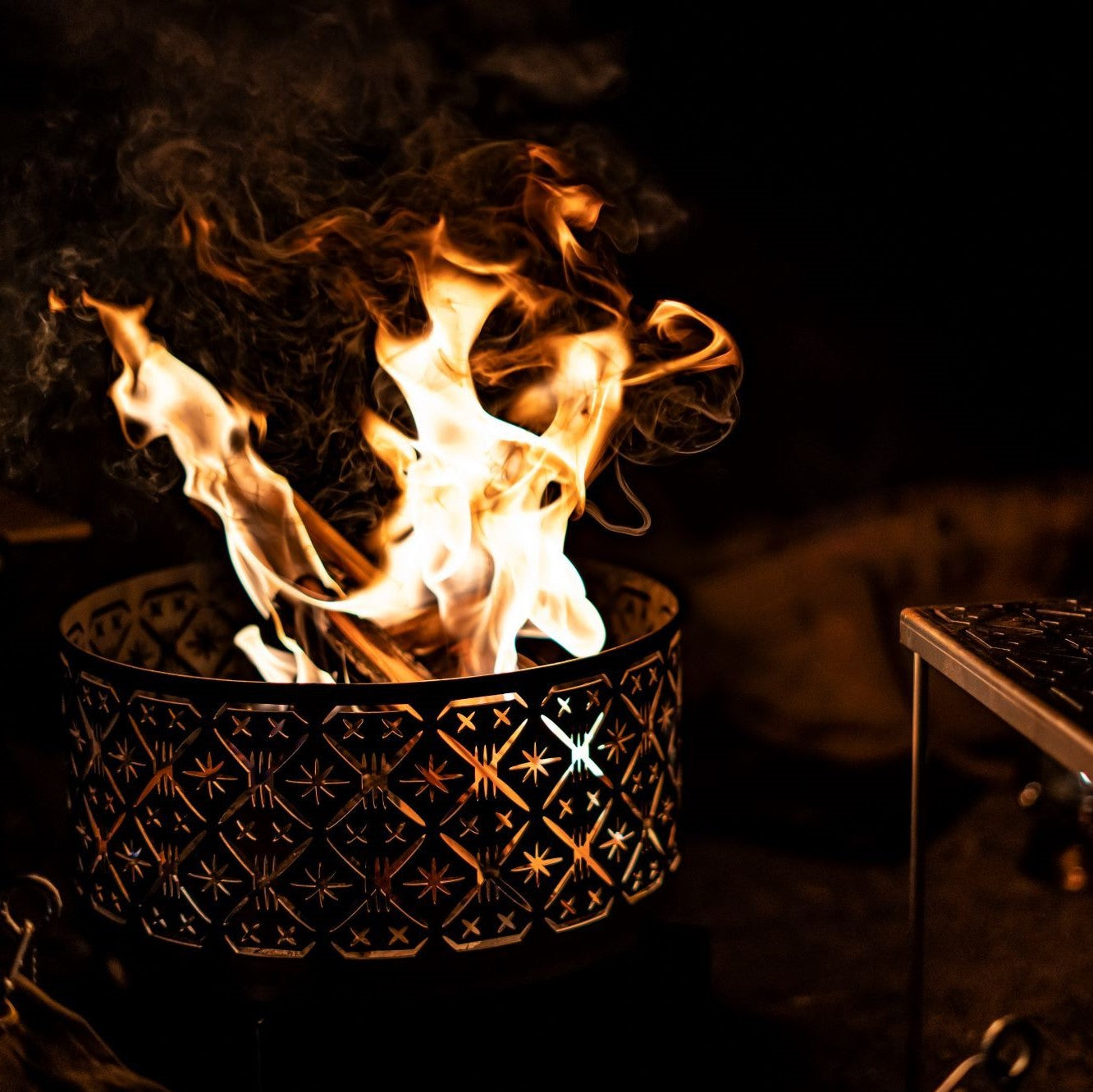 BONFIRE STAND GLASS