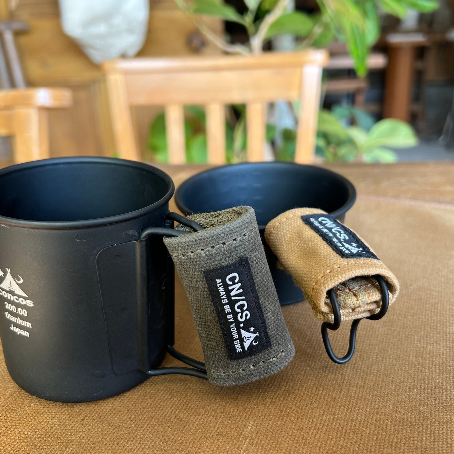 HANDLE COVER JACKET
